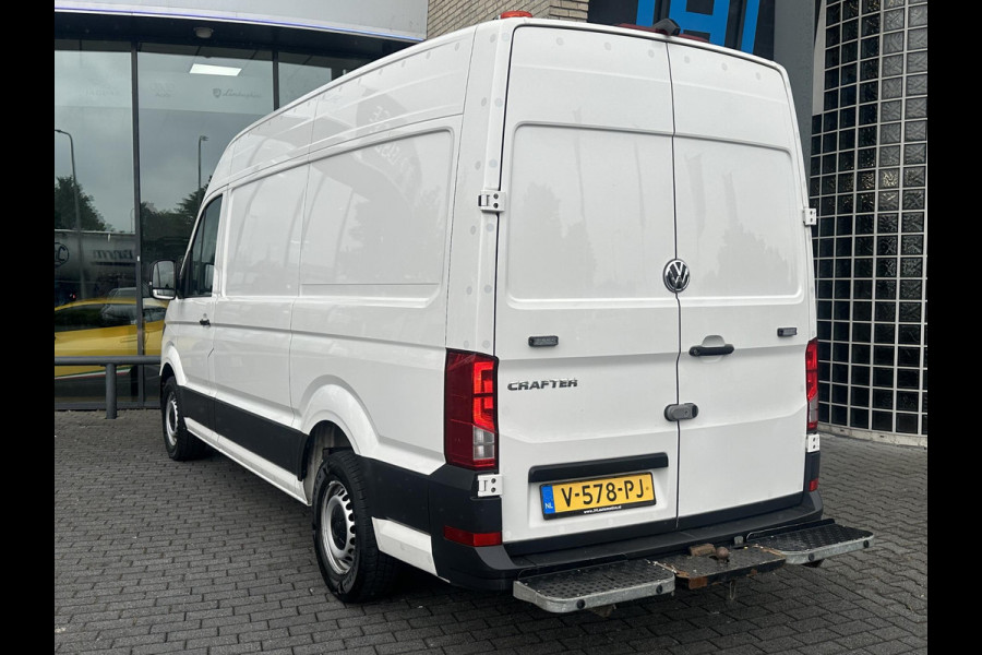 Volkswagen Crafter 35 2.0 TDI L3H3*A/C*CRUISE*3000KG HAAK*