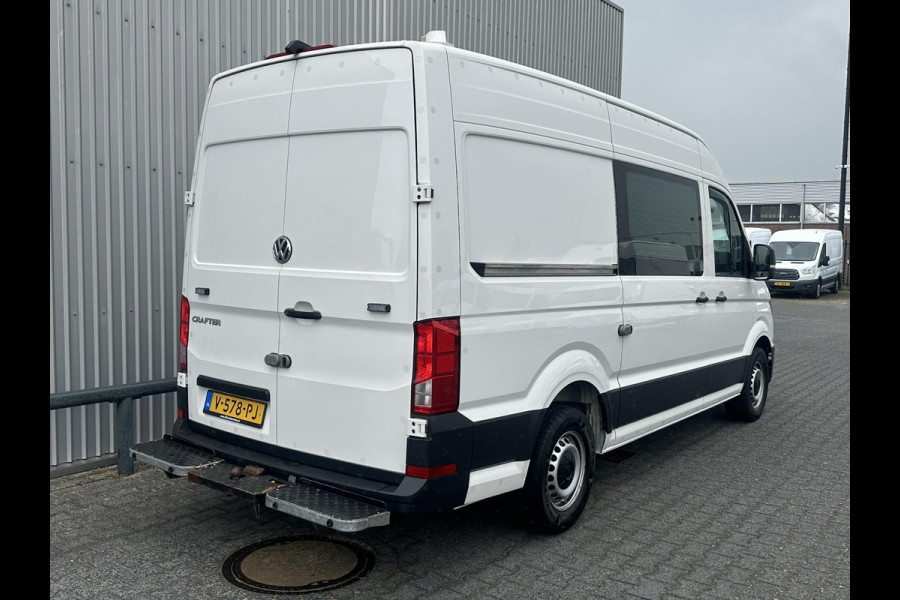 Volkswagen Crafter 35 2.0 TDI L3H3*A/C*CRUISE*3000KG HAAK*