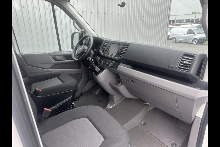 Volkswagen Crafter 35 2.0 TDI L3H3*A/C*CRUISE*3000KG HAAK*