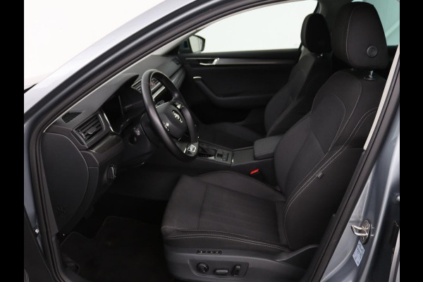 Škoda Superb 1.4 TSI iV Style | Trekhaak | Stoel & achterbankverwarming | Camera | Memory | Carplay | Park Assist | Virtual Cockpit | Navigatie