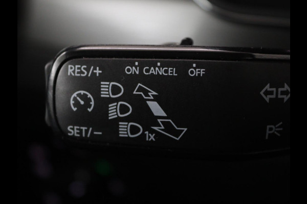 Škoda Superb 1.4 TSI iV Style | Trekhaak | Stoel & achterbankverwarming | Camera | Memory | Carplay | Park Assist | Virtual Cockpit | Navigatie