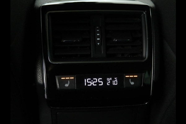 Škoda Superb 1.4 TSI iV Style | Trekhaak | Stoel & achterbankverwarming | Camera | Memory | Carplay | Park Assist | Virtual Cockpit | Navigatie