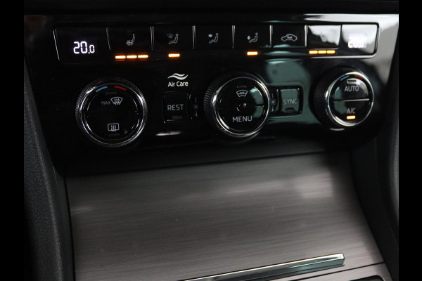 Škoda Superb 1.4 TSI iV Style | Trekhaak | Stoel & achterbankverwarming | Camera | Memory | Carplay | Park Assist | Virtual Cockpit | Navigatie