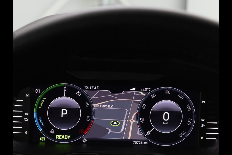 Škoda Superb 1.4 TSI iV Style | Trekhaak | Stoel & achterbankverwarming | Camera | Memory | Carplay | Park Assist | Virtual Cockpit | Navigatie