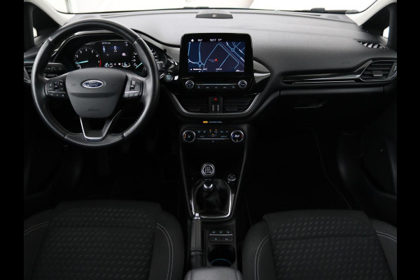 Ford Fiesta 1.0 EcoBoost Titanium | 54.100km NAP | Camera | Carplay | Adaptive cruise | B&O Sound | Verwarmde voorruit | Park Assist | Climate control