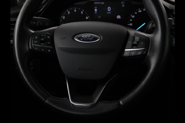 Ford Fiesta 1.0 EcoBoost Titanium | 54.100km NAP | Camera | Carplay | Adaptive cruise | B&O Sound | Verwarmde voorruit | Park Assist | Climate control