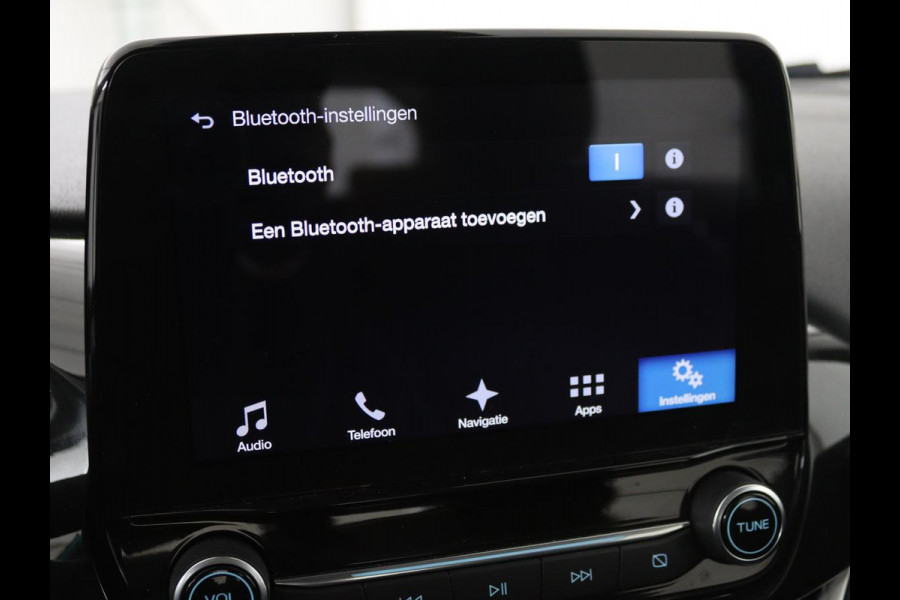 Ford Fiesta 1.0 EcoBoost Titanium | 54.100km NAP | Camera | Carplay | Adaptive cruise | B&O Sound | Verwarmde voorruit | Park Assist | Climate control