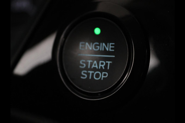 Ford Fiesta 1.0 EcoBoost Titanium | 54.100km NAP | Camera | Carplay | Adaptive cruise | B&O Sound | Verwarmde voorruit | Park Assist | Climate control