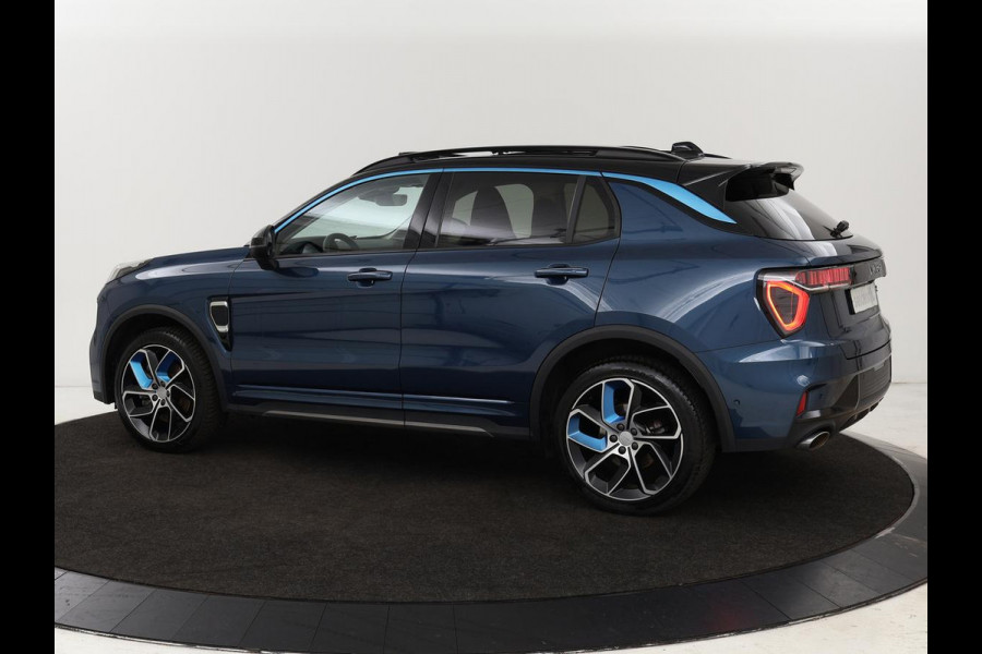 Lynk & Co 01 1.5 Plug In | Panoramadak | Infinity by Harman | 360 camera | Adaptive cruise | Stoelverwarming | Carplay | Memory | Full LED