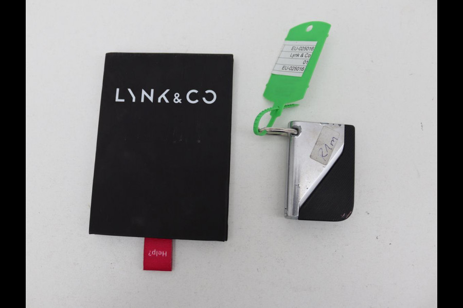 Lynk & Co 01 1.5 Plug In | Panoramadak | Infinity by Harman | 360 camera | Adaptive cruise | Stoelverwarming | Carplay | Memory | Full LED