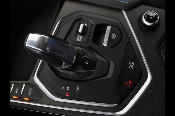 Lynk & Co 01 1.5 Plug In | Panoramadak | Infinity by Harman | 360 camera | Adaptive cruise | Stoelverwarming | Carplay | Memory | Full LED