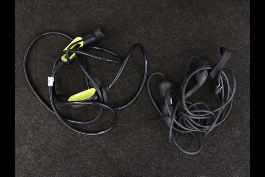 Lynk & Co 01 1.5 Plug In | Panoramadak | Infinity by Harman | 360 camera | Adaptive cruise | Stoelverwarming | Carplay | Memory | Full LED