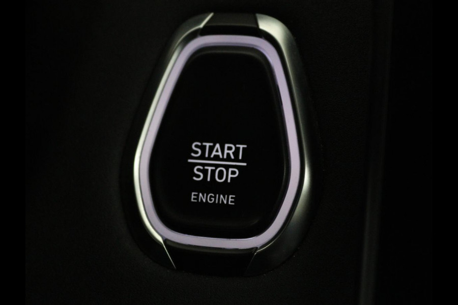 Lynk & Co 01 1.5 Plug In | Panoramadak | Infinity by Harman | 360 camera | Adaptive cruise | Stoelverwarming | Carplay | Memory | Full LED