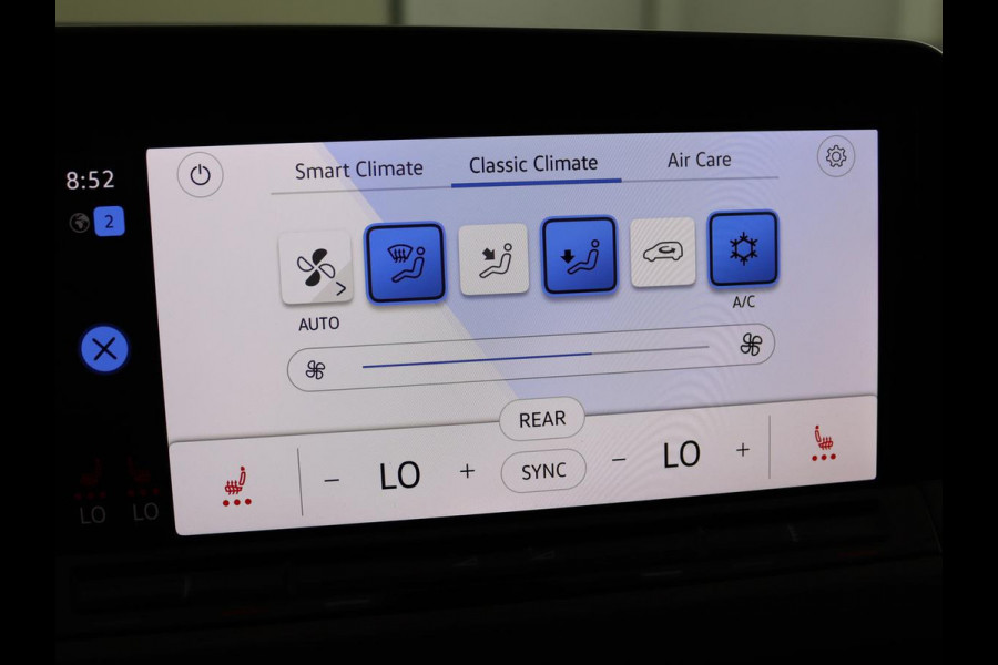 Volkswagen Golf 1.4 eHybrid Style | Stoel & stuurverwarming | Massage | Carplay | Memory | Achterbankverwarming | Adaptive cruise | Park Assist | Sfeerverlichting | Navigatie | Full LED | PHEV