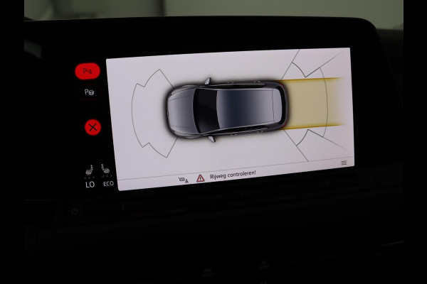 Volkswagen Golf 1.4 eHybrid Style | Stoel & stuurverwarming | Massage | Carplay | Memory | Achterbankverwarming | Adaptive cruise | Park Assist | Sfeerverlichting | Navigatie | Full LED | PHEV
