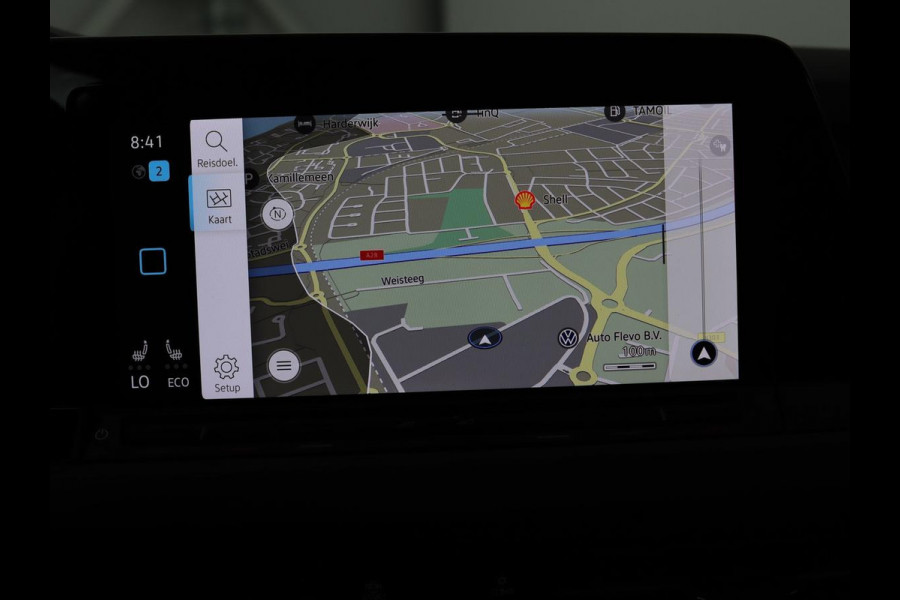 Volkswagen Golf 1.4 eHybrid Style | Stoel & stuurverwarming | Massage | Carplay | Memory | Achterbankverwarming | Adaptive cruise | Park Assist | Sfeerverlichting | Navigatie | Full LED | PHEV