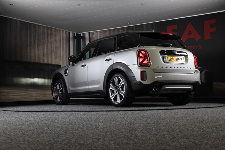 MINI Countryman 1.5 Cooper John Cooper Works / AUT / Elek Stoelen / Navi / Digital Cockpit / ACC / Leder / Open Pano / Led