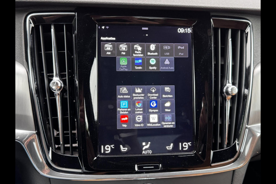 Volvo S90 2.0 T4 Momentum+ / 190 PK / Trekhaak / Automaat / Leder + Stoelverwarming / Adaptive Cruise / Navigatie