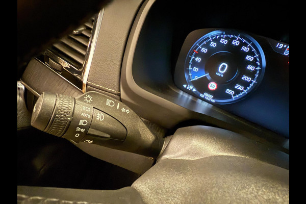 Volvo XC90 2.0 T8 Recharge AWD EXCLUSIVE 7P PANO/B&W/L-VERING/LEDER/DAB/AIRCO-STOELEN/ FULL-OPTION!!!