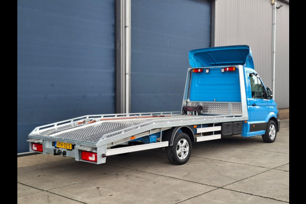 Volkswagen Crafter 35 2.0 TDI L4 Trendline OPRIJWAGEN / AMBULANCE / TRAILER / EURO 6 / LAADVERMOGEN 1377 KG !!