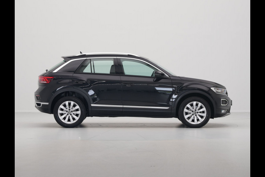 Volkswagen T-Roc 1.5 TSI 150pk DSG Sport Navigatie ACC Camera Executive 213