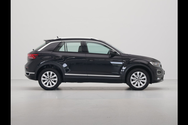 Volkswagen T-Roc 1.5 TSI 150pk DSG Sport Navigatie ACC Camera Executive 213