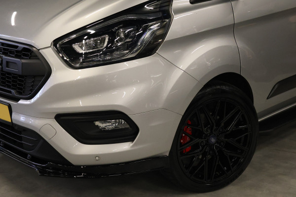 Ford Transit Custom 320 2.0 TDCI L2H1 Raptor Edition | Bi-Xenon | CarPlay | Navigatie | Camera | Stoelverwarming | Dodehoek detector | Lane Assist | DAB | Werkplaatsinrichting | 3-Zitter | Dealer onderhouden | Nieuwe APK