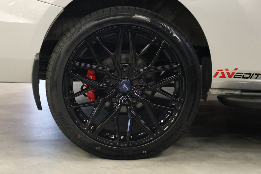 Ford Transit Custom 320 2.0 TDCI L2H1 Raptor Edition | Bi-Xenon | CarPlay | Navigatie | Camera | Stoelverwarming | Dodehoek detector | Lane Assist | DAB | Werkplaatsinrichting | 3-Zitter | Dealer onderhouden | Nieuwe APK