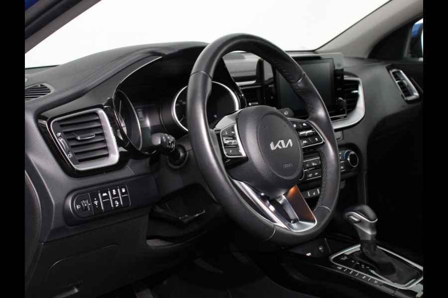 Kia Ceed Sportswagon 1.6 GDI PHEV DynamicLine Climate control Achteruitrijd camera Cruise control Parkeersensoren LED Lane assist Apple Carplay/ Android auto