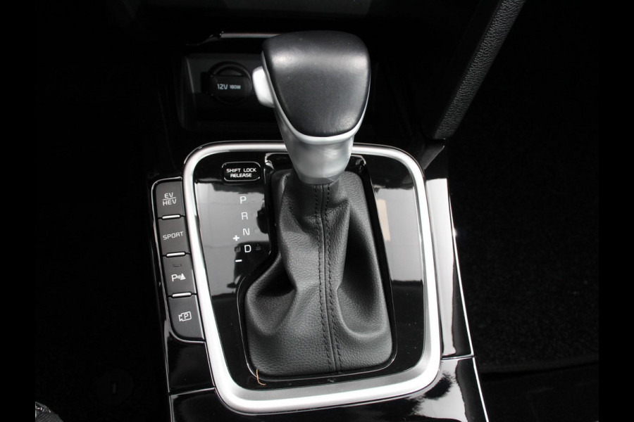 Kia Ceed Sportswagon 1.6 GDI PHEV DynamicLine Climate control Achteruitrijd camera Cruise control Parkeersensoren LED Lane assist Apple Carplay/ Android auto