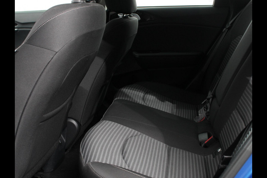 Kia Ceed Sportswagon 1.6 GDI PHEV DynamicLine Climate control Achteruitrijd camera Cruise control Parkeersensoren LED Lane assist Apple Carplay/ Android auto