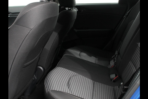 Kia Ceed Sportswagon 1.6 GDI PHEV DynamicLine Climate control Achteruitrijd camera Cruise control Parkeersensoren LED Lane assist Apple Carplay/ Android auto