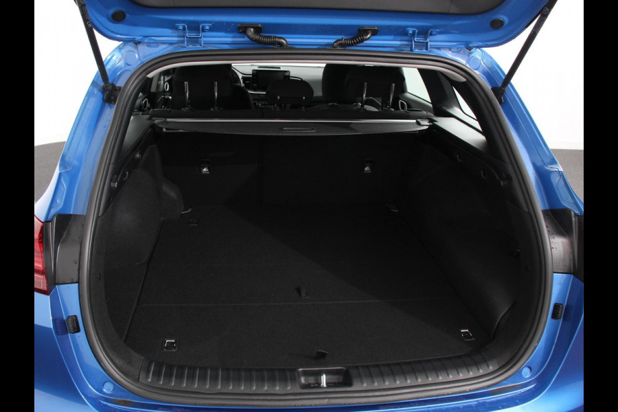 Kia Ceed Sportswagon 1.6 GDI PHEV DynamicLine Climate control Achteruitrijd camera Cruise control Parkeersensoren LED Lane assist Apple Carplay/ Android auto
