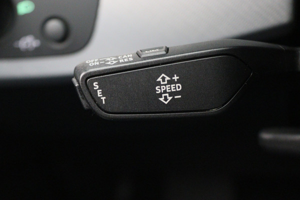 Audi A4 Avant 1.4 TFSI Design Pro Line Plus Virtual Cockpit, Climate, Cruise, Apple Carplay, Trekhaak, 19''