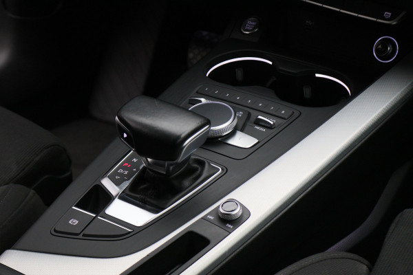 Audi A4 Avant 1.4 TFSI Design Pro Line Plus Virtual Cockpit, Climate, Cruise, Apple Carplay, Trekhaak, 19''