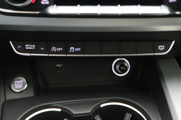 Audi A4 Avant 1.4 TFSI Design Pro Line Plus Virtual Cockpit, Climate, Cruise, Apple Carplay, Trekhaak, 19''