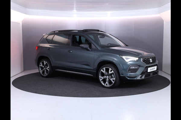 Seat Ateca 1.5 TSI FR Business Intense 150 pk Automaat (DSG) | Verlengde garantie | Navigatie | Panoramadak | Parkeersensoren (Park assist) | Achteruitrijcamera | Stoelverwarming |