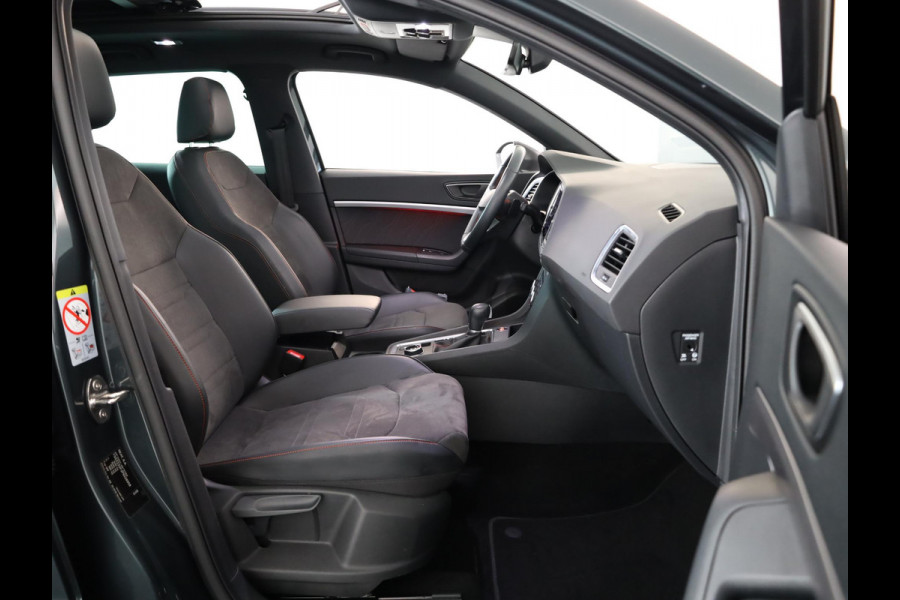 Seat Ateca 1.5 TSI FR Business Intense 150 pk Automaat (DSG) | Verlengde garantie | Navigatie | Panoramadak | Parkeersensoren (Park assist) | Achteruitrijcamera | Stoelverwarming |