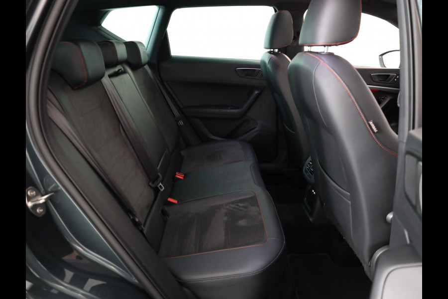 Seat Ateca 1.5 TSI FR Business Intense 150 pk Automaat (DSG) | Verlengde garantie | Navigatie | Panoramadak | Parkeersensoren (Park assist) | Achteruitrijcamera | Stoelverwarming |