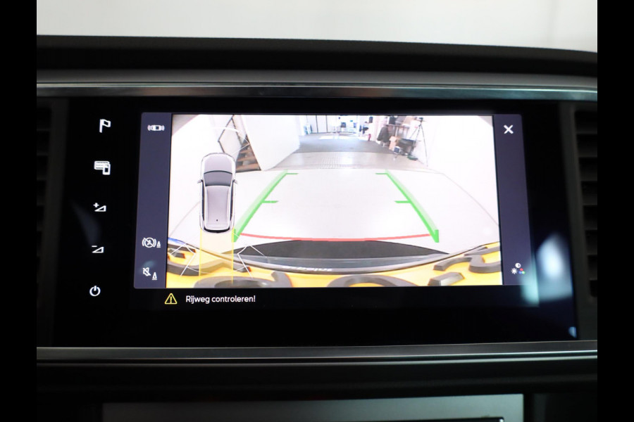Seat Ateca 1.5 TSI FR Business Intense 150 pk Automaat (DSG) | Verlengde garantie | Navigatie | Panoramadak | Parkeersensoren (Park assist) | Achteruitrijcamera | Stoelverwarming |