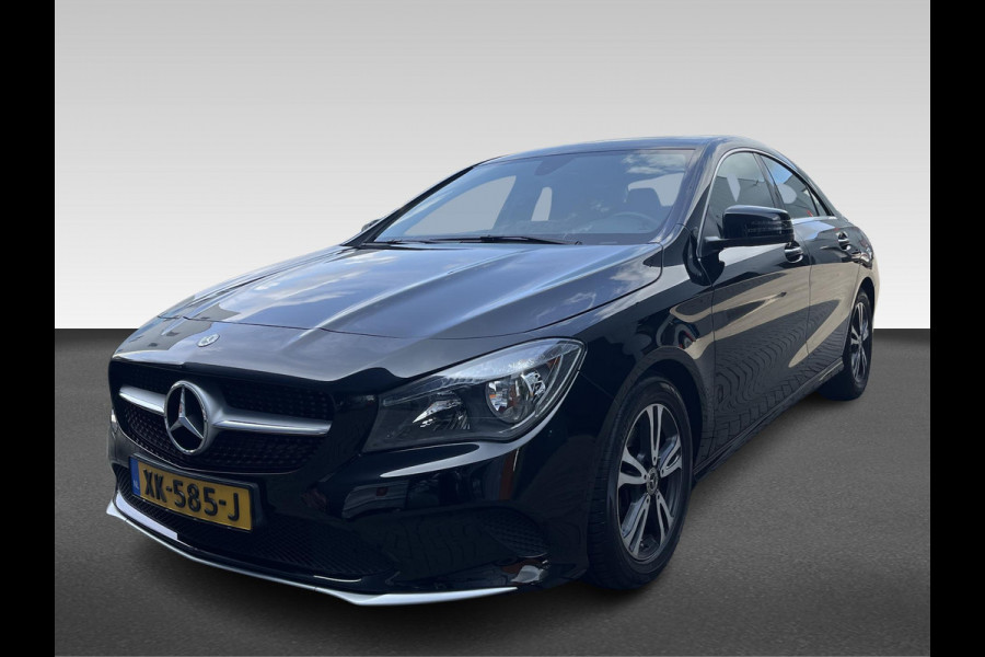 Mercedes-Benz CLA-Klasse 180 Ambition Automaat