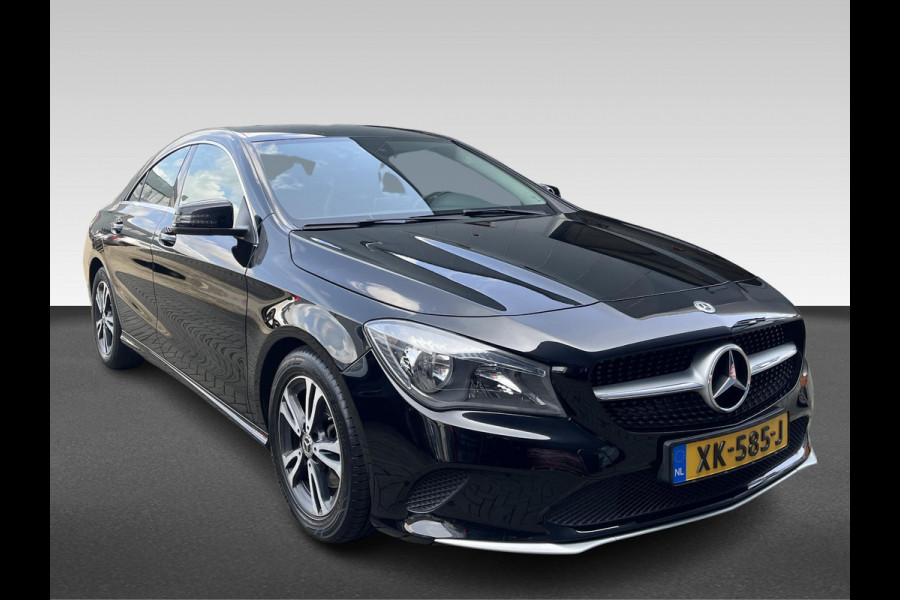 Mercedes-Benz CLA-Klasse 180 Ambition Automaat