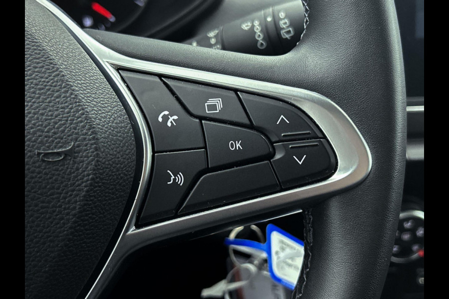 Renault Clio 1.0 TCe 90 Equilibre | CARPLAY! | Dealer onderH | 1e eigenaar | NL-Auto | Lane ASS | ETC