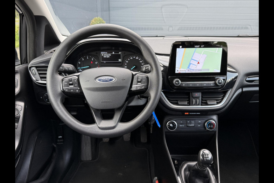 Ford Fiesta 1.1 Trend 2e Eigenaar,Navi,Airco,Cruise,Pdc,N.A.P,Zeer Zuinig,Apk tot 11-2026