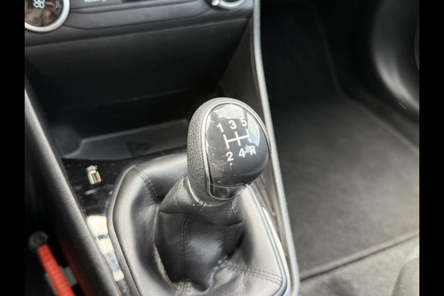 Ford Fiesta 1.1 Trend 2e Eigenaar,Navi,Airco,Cruise,Pdc,N.A.P,Zeer Zuinig,Apk tot 11-2026