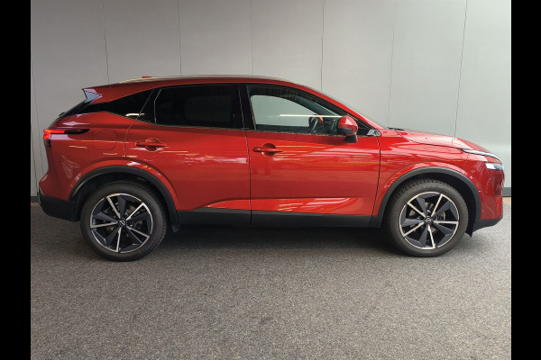 Nissan QASHQAI 1.3 MHEV Xtronic Business Executive Rijklaar + Fabrieksgarantie Henk Jongen Auto's in Helmond,  al 50 jaar service zoals 't hoort!
