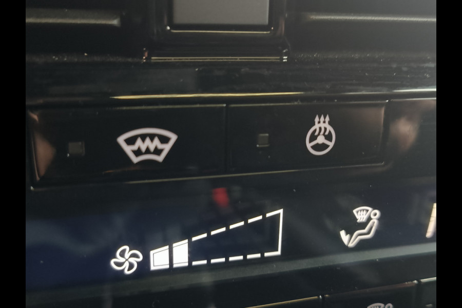 Nissan QASHQAI 1.3 MHEV Xtronic Business Executive Rijklaar + Fabrieksgarantie Henk Jongen Auto's in Helmond,  al 50 jaar service zoals 't hoort!