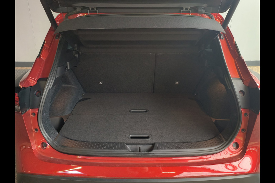 Nissan QASHQAI 1.3 MHEV Xtronic Business Executive Rijklaar + Fabrieksgarantie Henk Jongen Auto's in Helmond,  al 50 jaar service zoals 't hoort!
