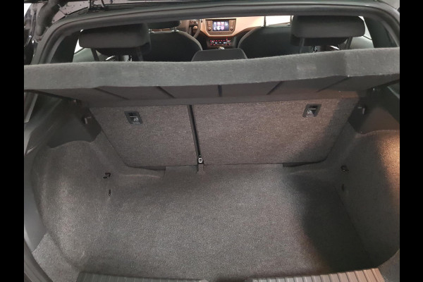 Seat Ibiza 1.0 TSI 116 pk Excellence | Navigatie | Climate Control | Apple Carplay/Android Auto | Parkeer Sensoren | Cruise Control | Lichtmetalen Velgen