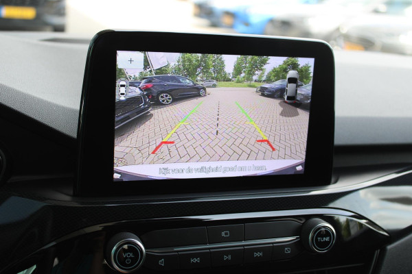 Ford Kuga 2.5 PHEV ST-Line X | Winter Pack | Adaptive cruise control | Head up Display | Camera | Dodehoeksensoren | Bang&Olufsen | Elektrische achterklep